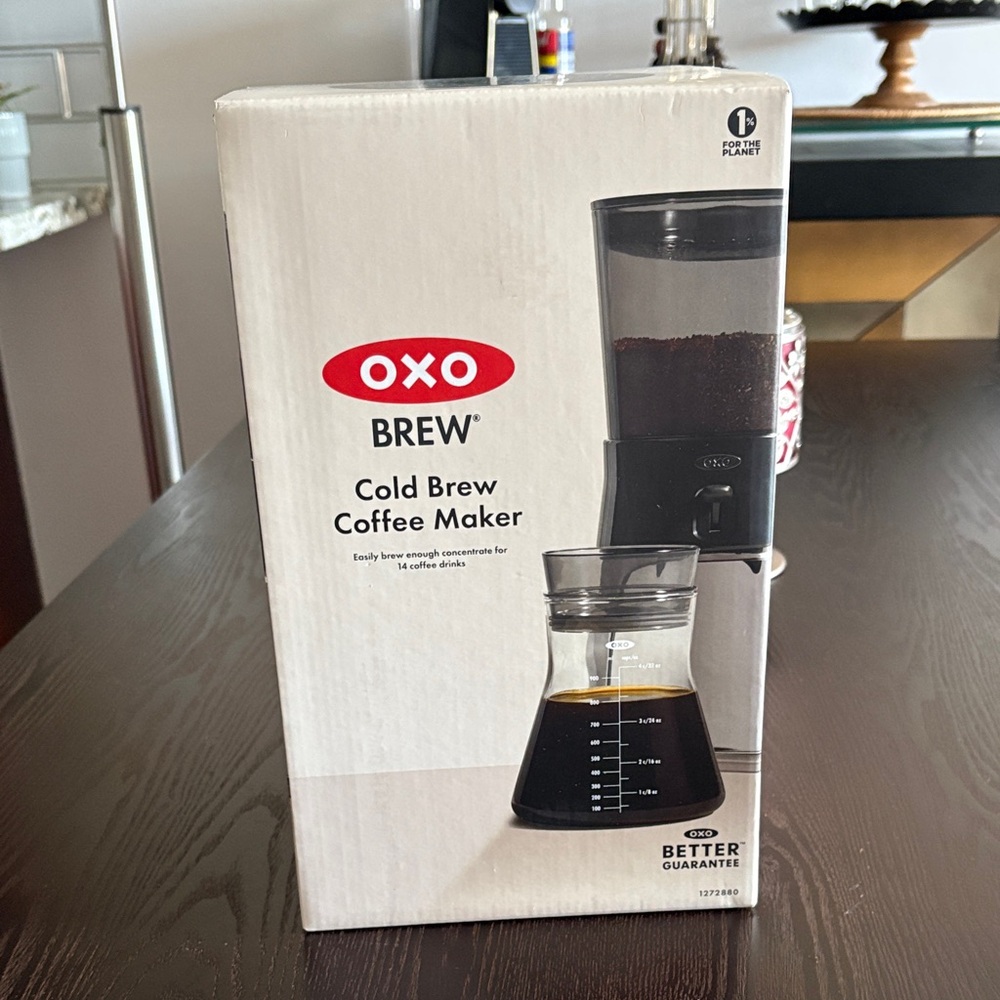 OXO Brew Cold Brew Coffee Maker with Black and Clear Design 🌟 Brand new in box 🌟